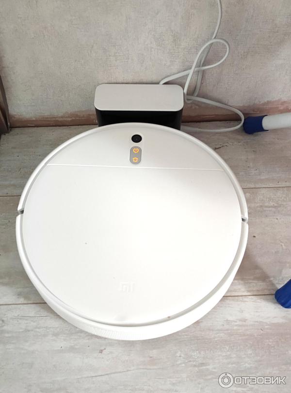 Робот-пылесос Xiaomi Mi Robot Vacuum-Mop