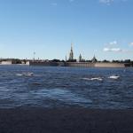 Скульптура в Петропавловской крепости на Заячьем острове (Россия, Санкт-Петербург) фото