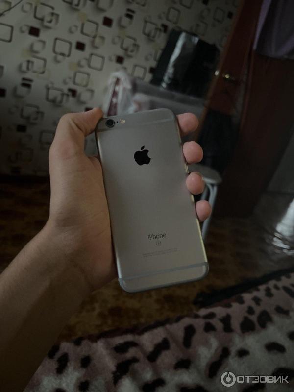 Смартфон Apple iPhone 6S фото