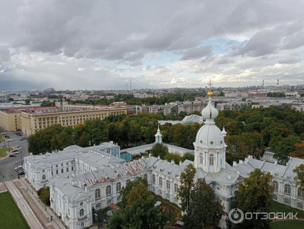 Смотровая площадка на звоннице Смольного собора (Россия, Санкт-Петербург) фото