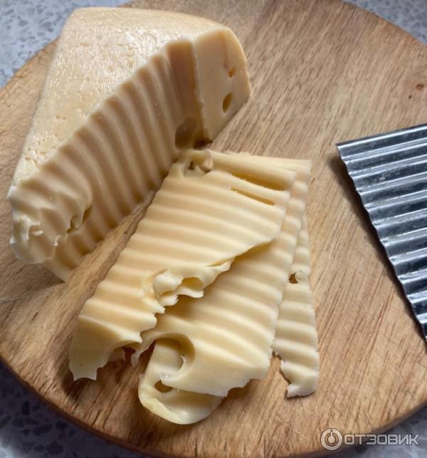 Отзыв о Сыр Беловежские сыры Маасдам 45% Сарматия | Вкусный сыр с ...