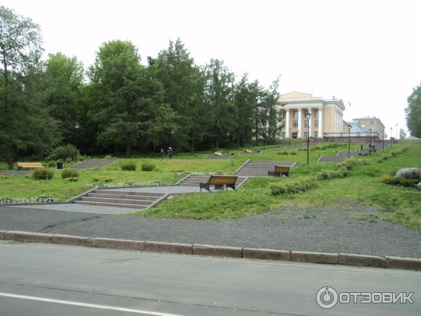 Набережная Онежского озера (Россия, Петрозаводск) фото