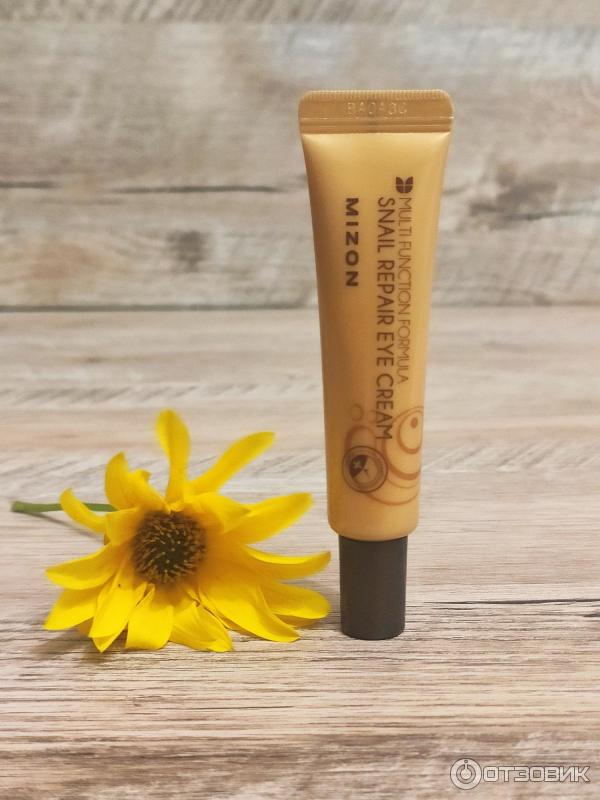 Крем для глаз с улиточной слизью Mizon Snail Repair Eye Cream фото