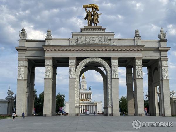 Павильон Азербайджан на ВДНХ (Россия, Москва) фото