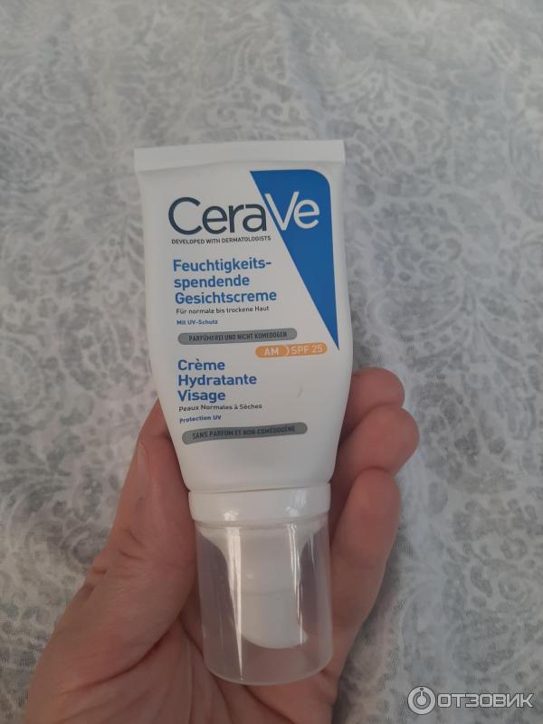 Лосьон для лица увлажняющий солнцезащитный CeraVe SPF25 фото