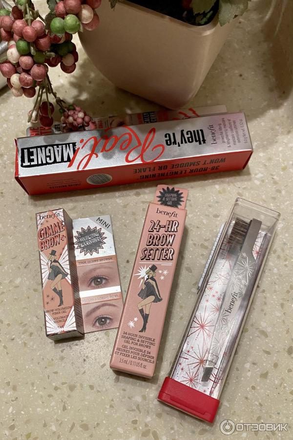 Тушь для бровей Benefit Gimme Brow фото