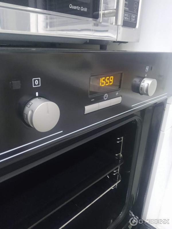 Духовой шкаф Electrolux EZB52410AK фото