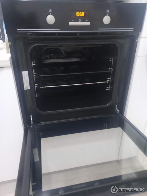 Духовой шкаф Electrolux EZB52410AK фото