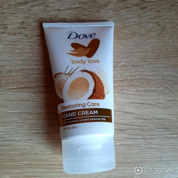 Крем для рук Dove Nourishing Secrets с кокосовым маслом и миндальным молочком фото