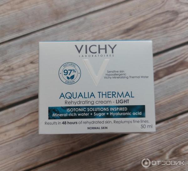 Легкий увлажняющий крем для лица Vichy Aqualia Thermal 48 часов фото