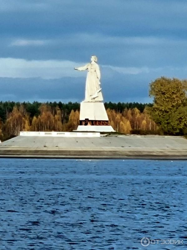 Великолепная Волга Мать