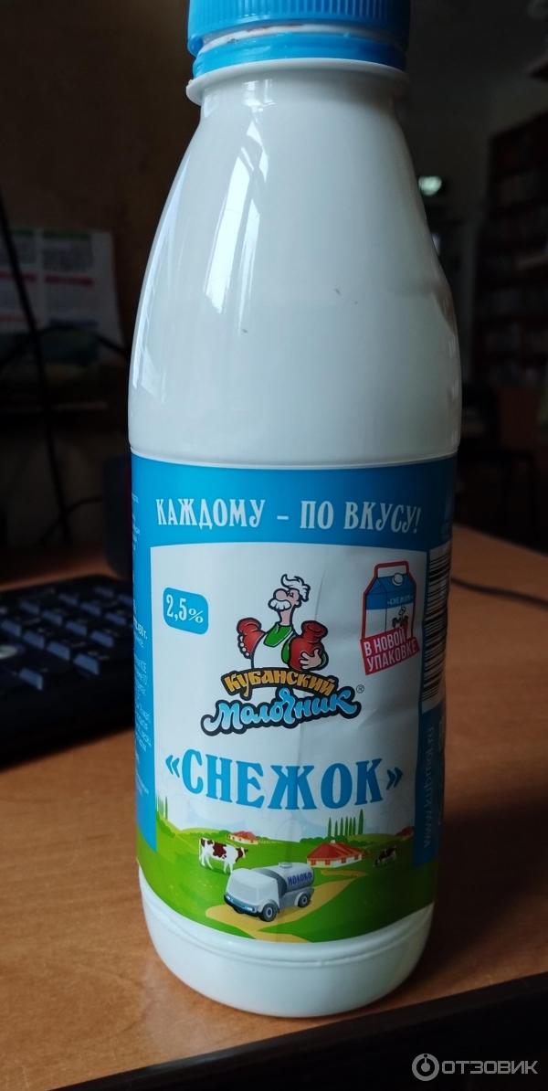 Кисломолочный продукт Кубанская Буренка Снежок 2,5% фото