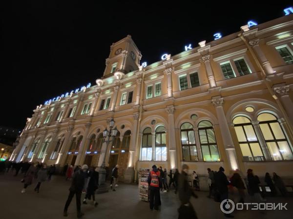 Высокоскоростной поезд Сапсан фото