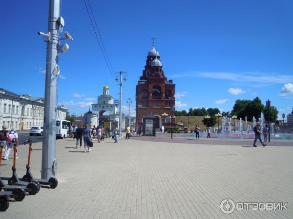 Владимир, Театральная площадь.