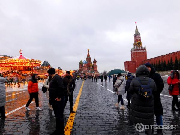 ГУМ-ярмарка на Красной площади (Россия, Москва) фото