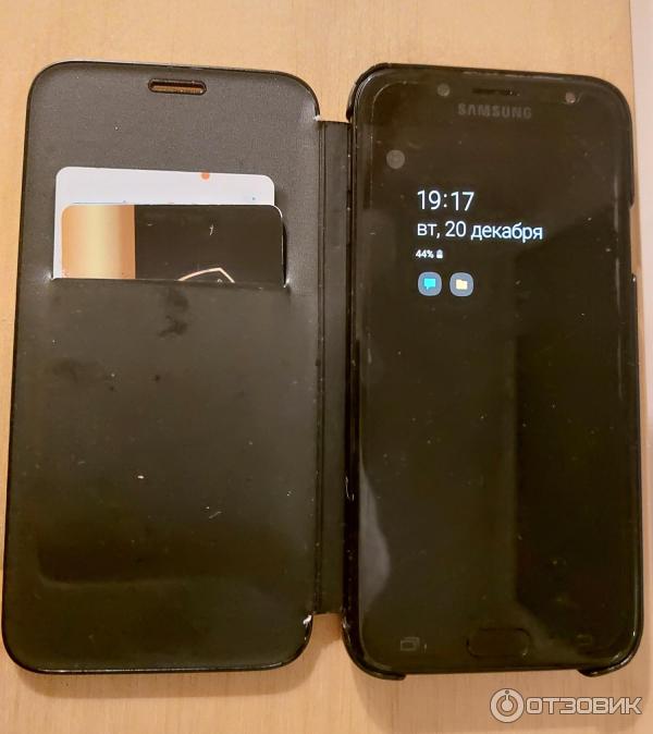 Смартфон Samsung Galaxy J7 2017 фото