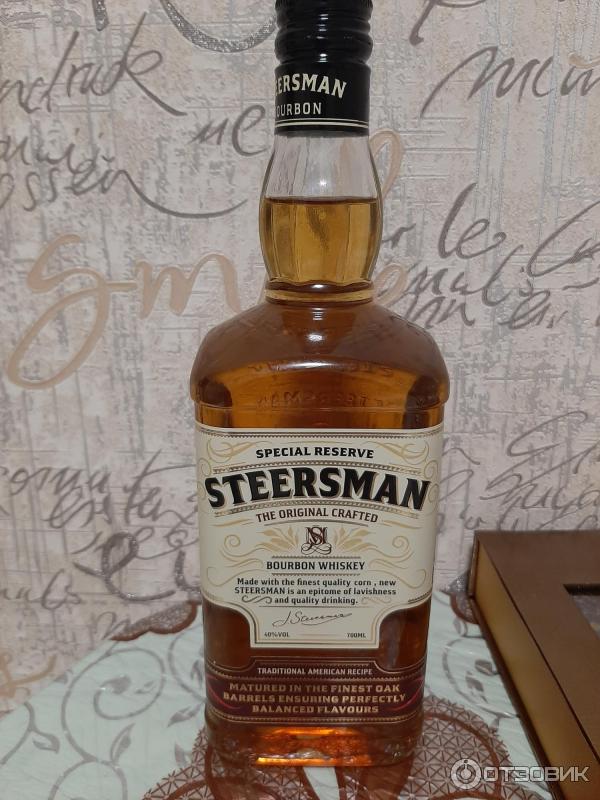 Симовик отзывы. Виски Steersman Bourbon Whiskey. Бурбон Steersman 0.7. Виски стирсмен 0.5. Виски Steersman зерновой 40 0.5.